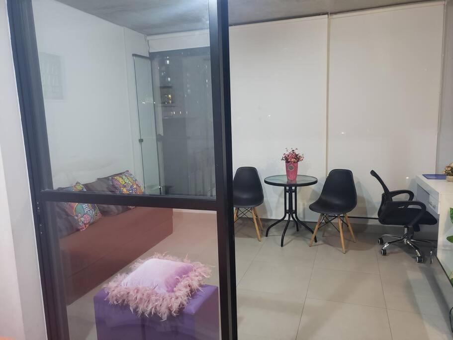 Lindo Studio No Bom Retiro Prox Ao Anhembi Sambodromo Com Wifi São Paulo Luaran gambar
